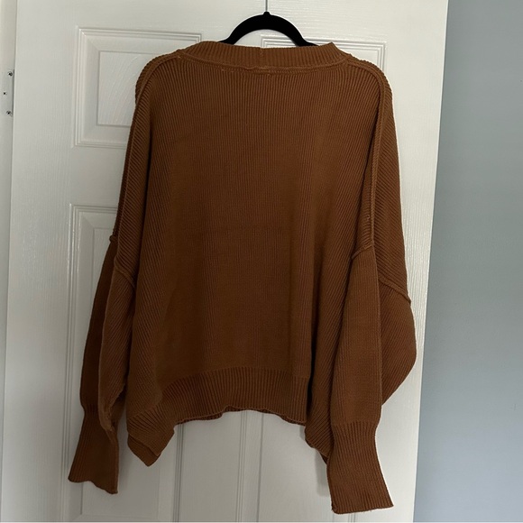 Daryl Ann Denner X Pink Lily Danielle Sweater - Picture 3 of 6